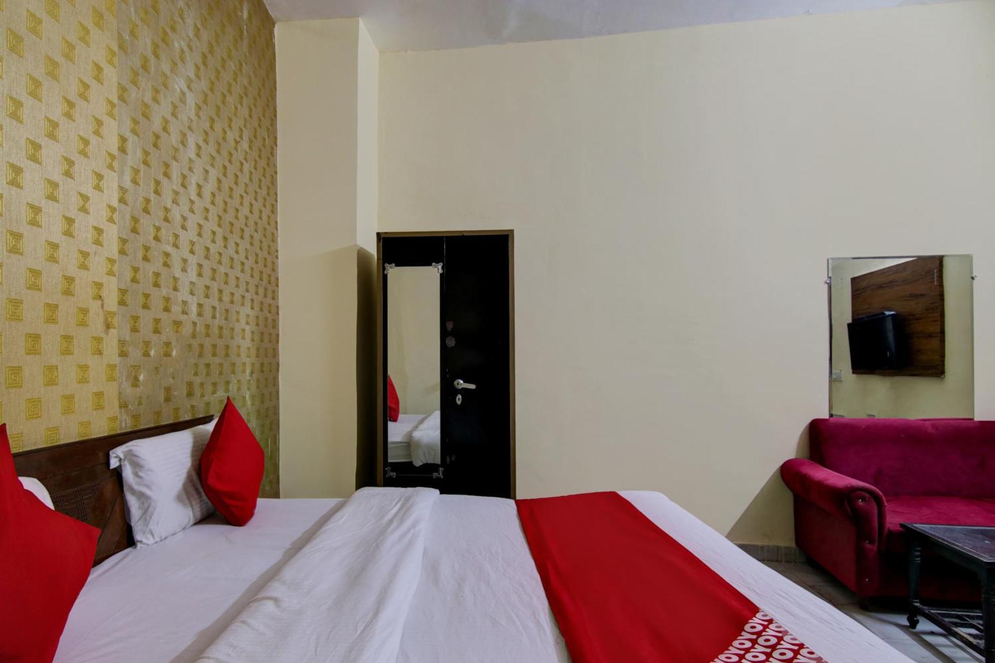 Hotel Yash House نيودلهي المظهر الخارجي الصورة