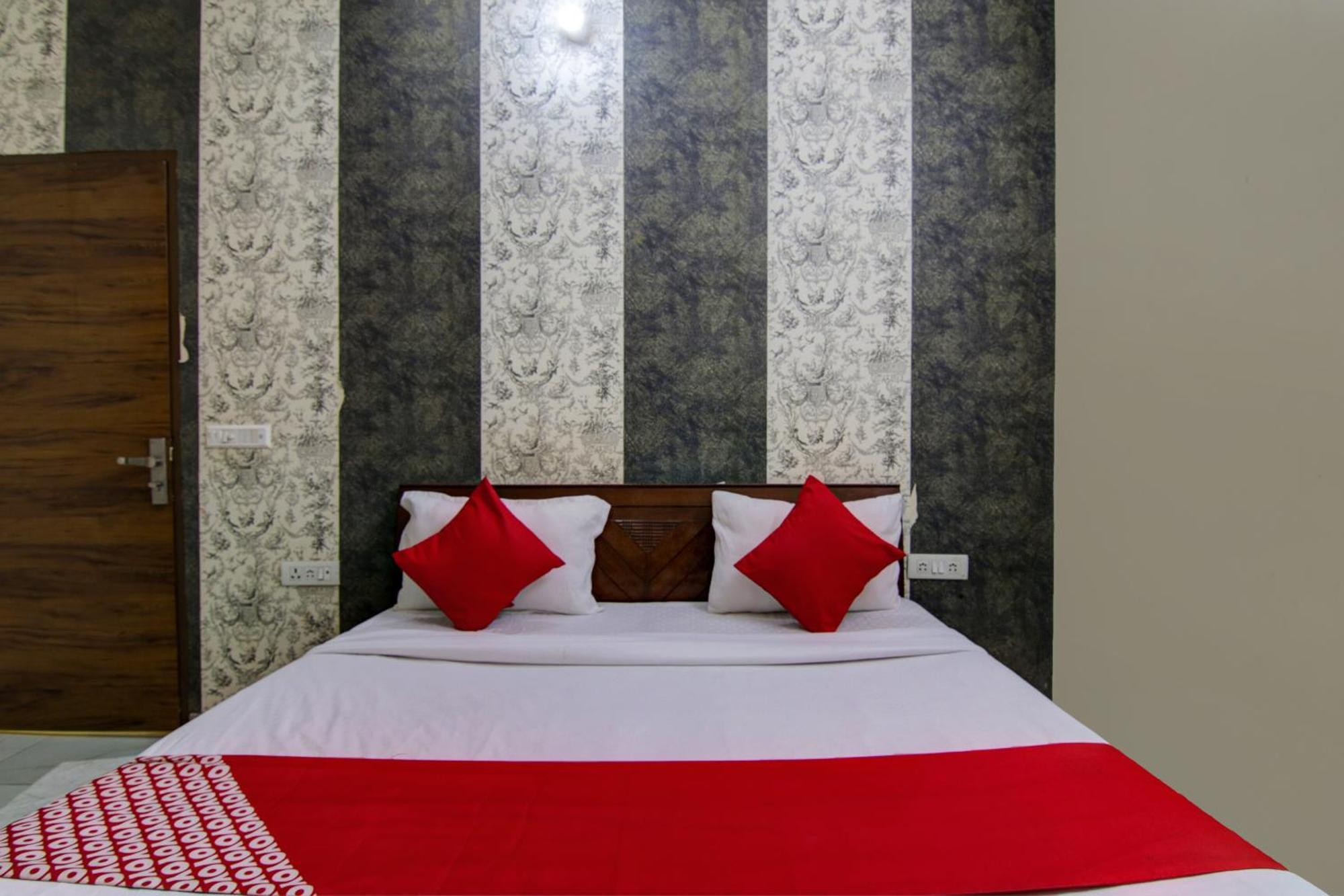 Hotel Yash House نيودلهي المظهر الخارجي الصورة